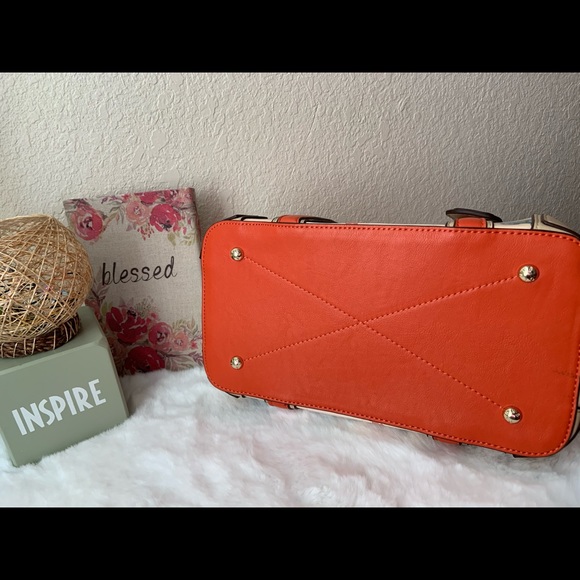 Duolaimi crossbody - Picture 7 of 13